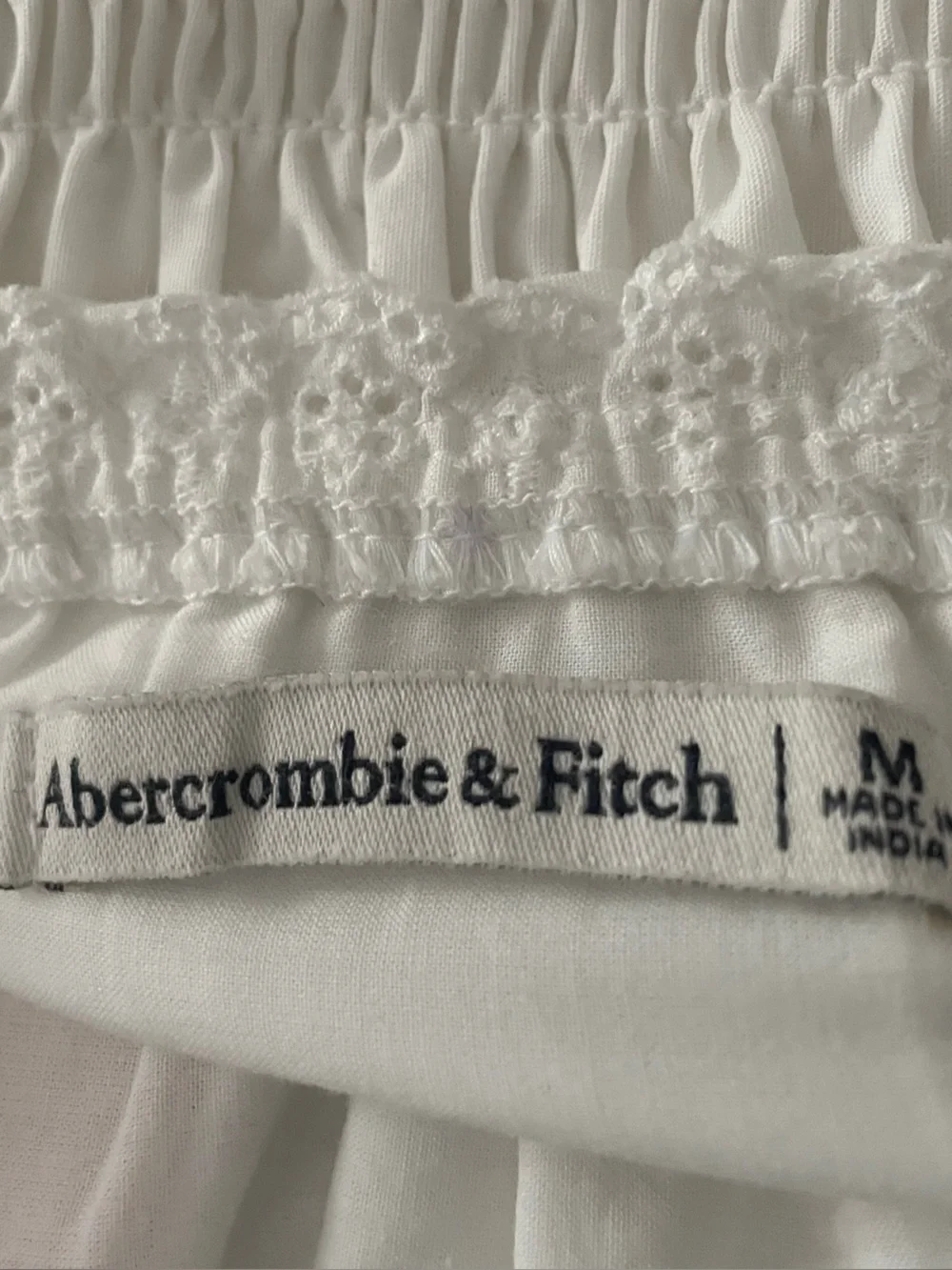 Abercrombie & Fitch White Smocked Maxi Dress - Picture 3 of 7